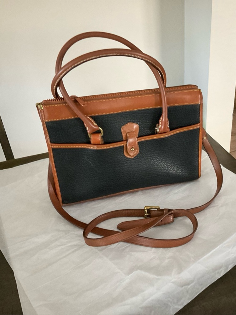 Vintage Dooney & Bourke Black w Brown sPebbled leather Satchel 2 handles & Strap